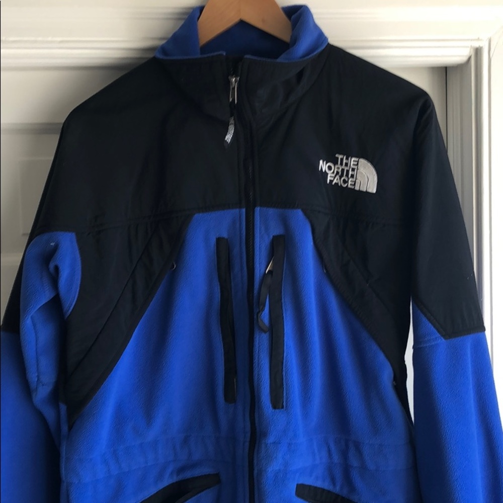 Blue men’s north face fleece shell